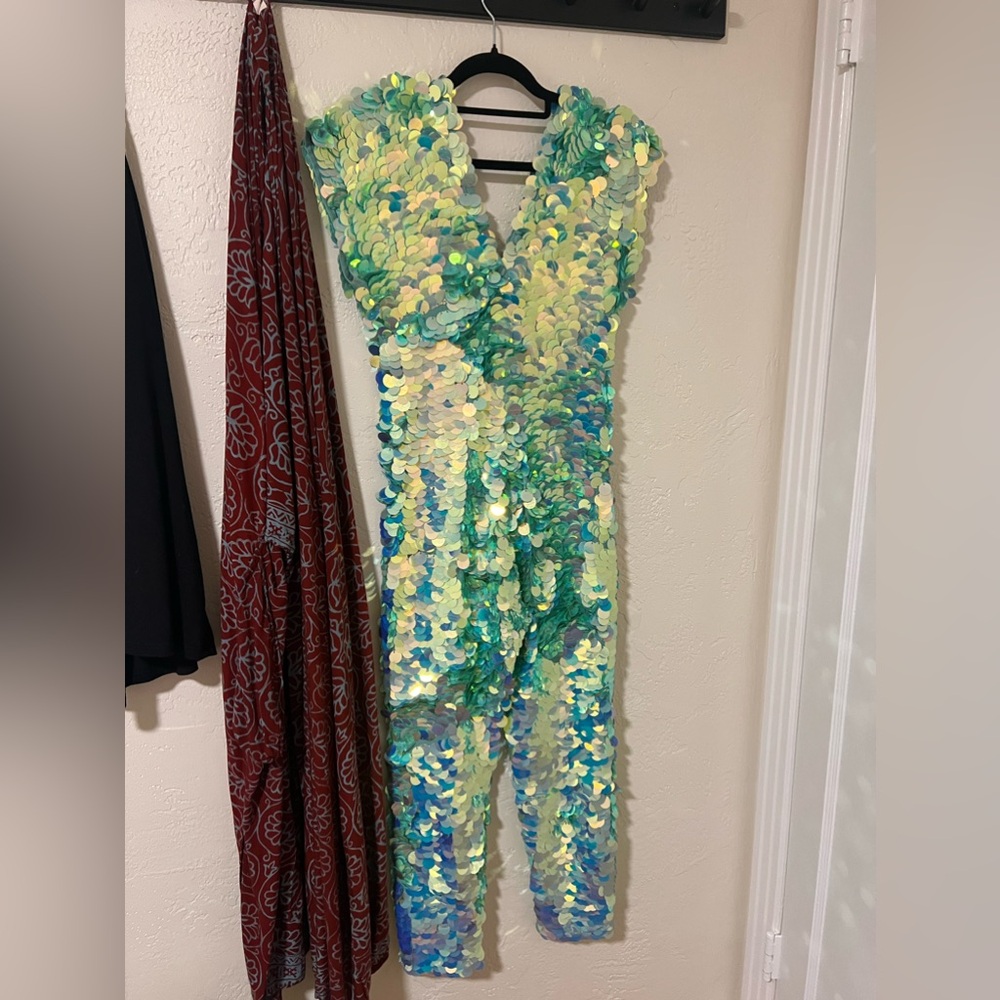 Rosa Bloom Aphrodite SEQUIN JUMPSUIT ✨